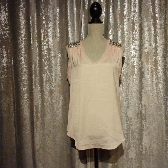 Top - Picture 3 of 9